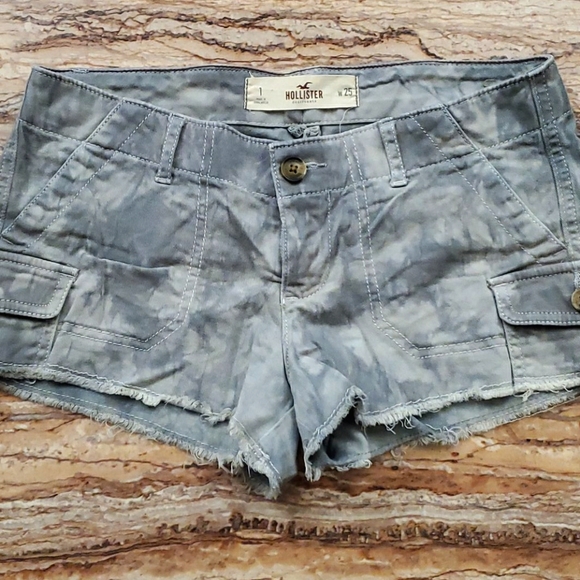 Hollister short - Picture 1 of 4